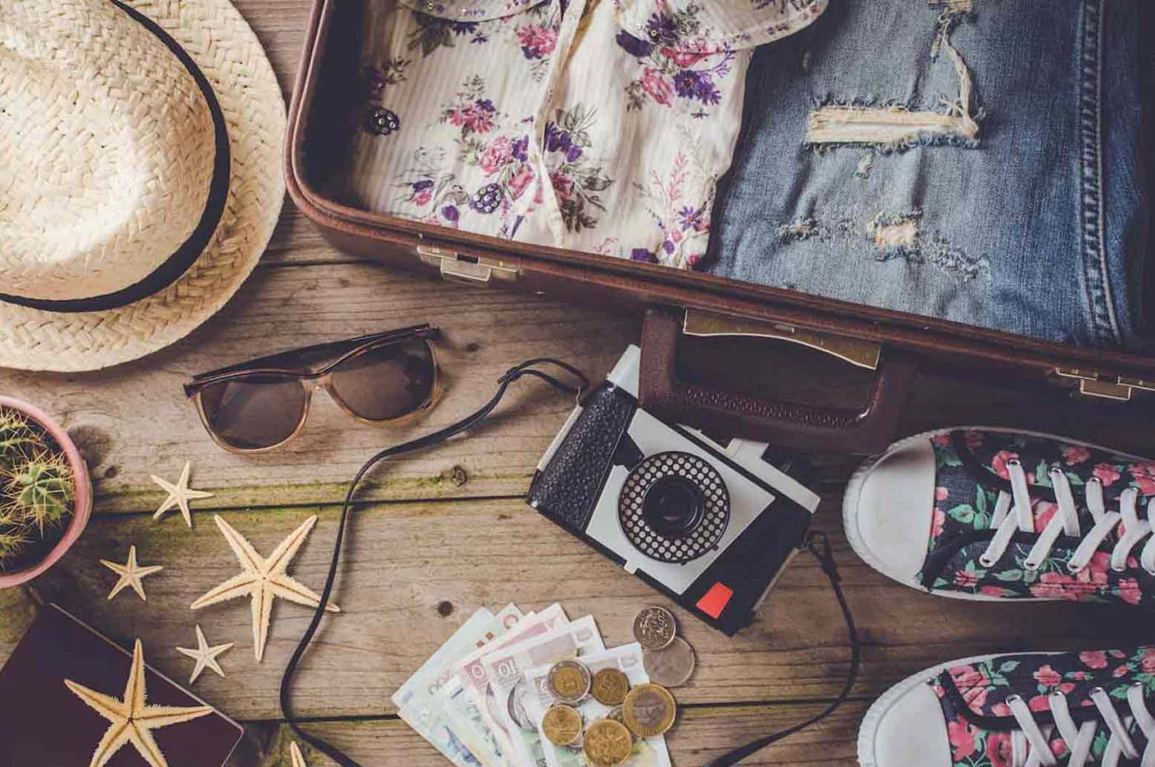10-Tips-for-Packing-When-You-Need-to-Travel-Light