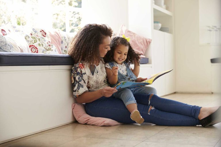 5-Ways-to-Care-for-a-Single-Mom-on-Mothers-Day