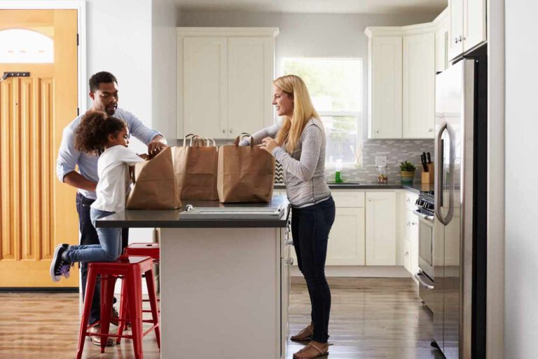 This Is Why Family Dinners Don’t Have to Be Perfect