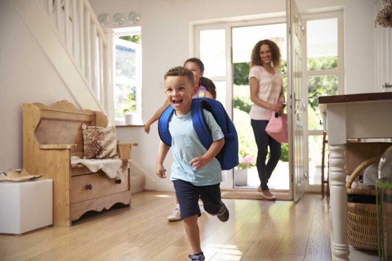 Mom Hacks That Will Make Back to School Easy