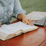 Bible Verses on Hope From the Grit and Grace Team