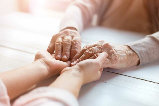 When Roles Reverse: Caring for Your Aging Parents