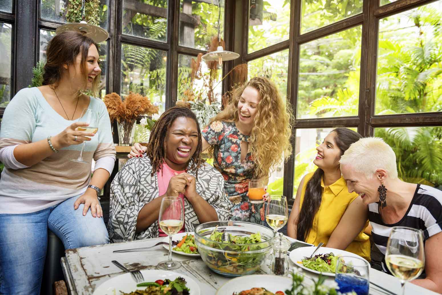 Take Your Friendships to Another Level with a Heartfelt Dinner Party